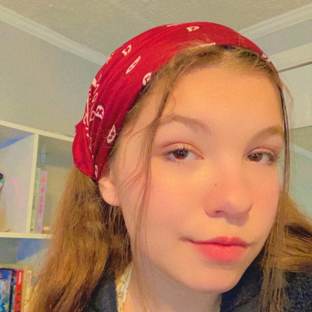 Meet your Posher, Emmie